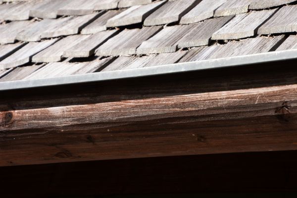 Wood Gutter Service in Midlothian