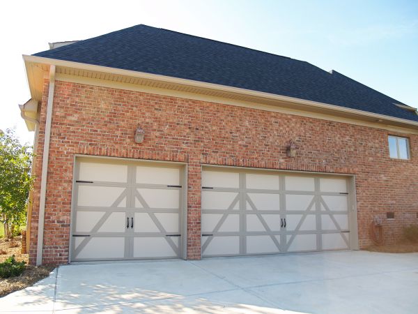 Garage Downspout Repair in Midlothian